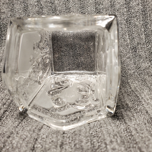 Mikasa Holy Lights Nativity Glass Votive/Tealight Holder in Box - Picture 7 of 8